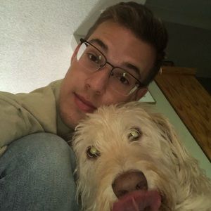 Meet your Posher, Kyle